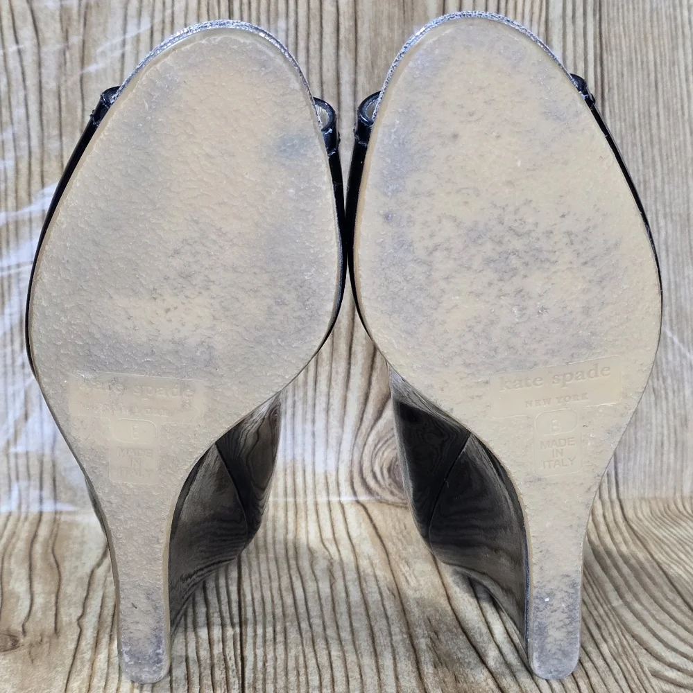 Kate Spade Black Patent‎ Leather Peep Toe Heels Size 8